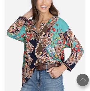 ✨JOHNNY WAS✨ Indi Flower Henley T-shirt Sz. Medium.